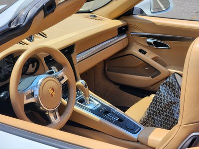 صورة مصغرة 14 لـ 2013 Porsche 911
