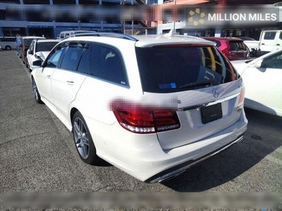 MERCEDES-BENZ E-CLASS - 2