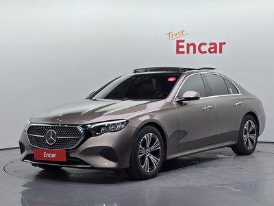 MERCEDES-BENZ E-CLASS - 1