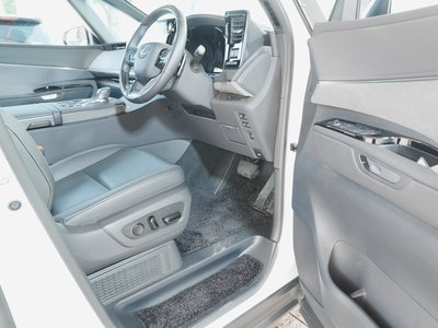 صورة مصغرة 56 لـ 2024 Lexus LM