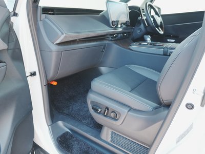 صورة مصغرة 59 لـ 2024 Lexus LM