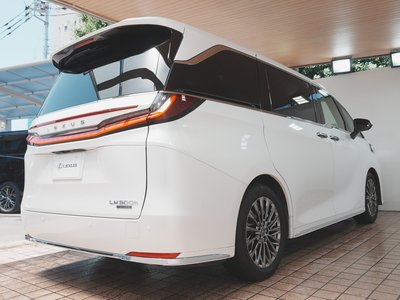صورة مصغرة 52 لـ 2024 Lexus LM