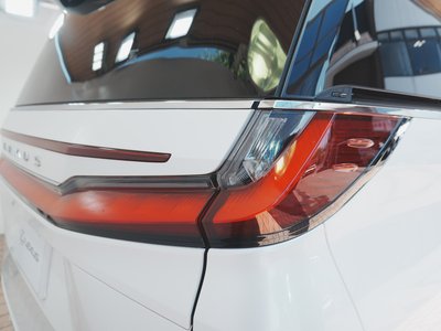صورة مصغرة 73 لـ 2024 Lexus LM