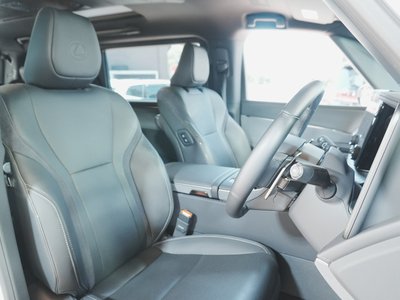 صورة مصغرة 55 لـ 2024 Lexus LM