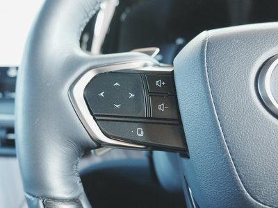 صورة مصغرة 21 لـ 2024 Lexus LM