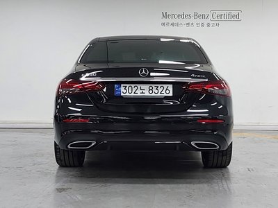 MERCEDES-BENZ E-CLASS - 3