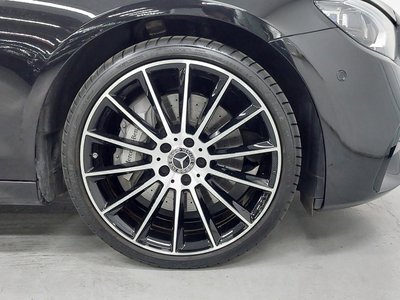 MERCEDES-BENZ E-CLASS - 6