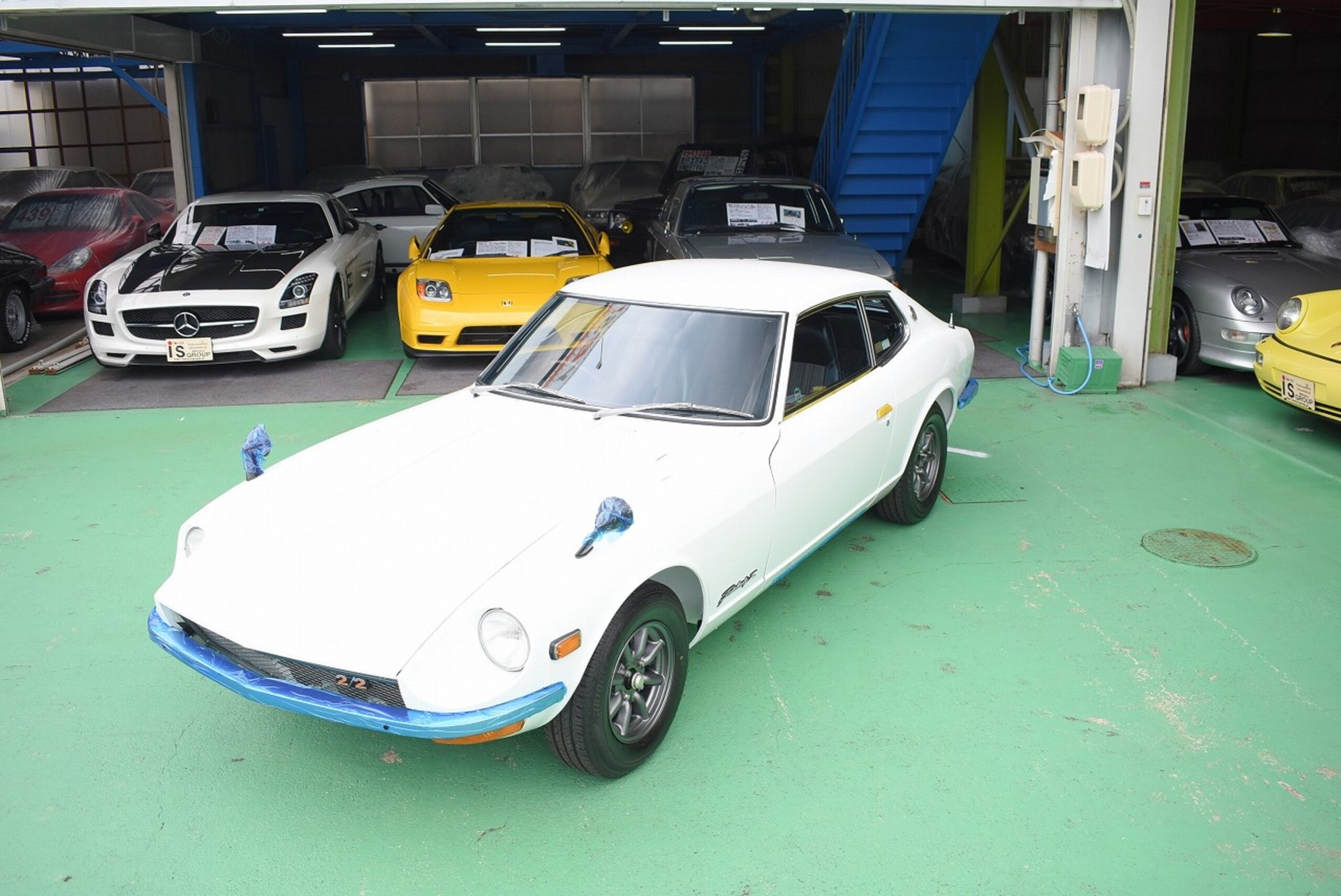 NISSAN FAIRLADY Z - View 1