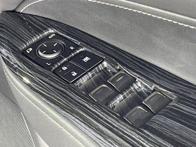 2022 Lexus NX — миниатюра 38