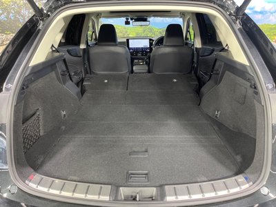 2022 Lexus NX — миниатюра 11