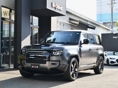 LAND ROVER DEFENDER - 1