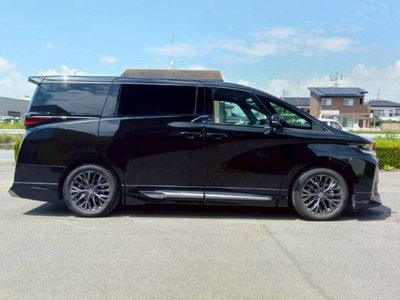2023 Toyota VELLFIRE — фото 4