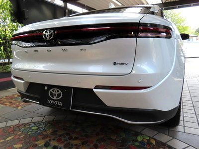 TOYOTA CROWN CROSSOVER - 6