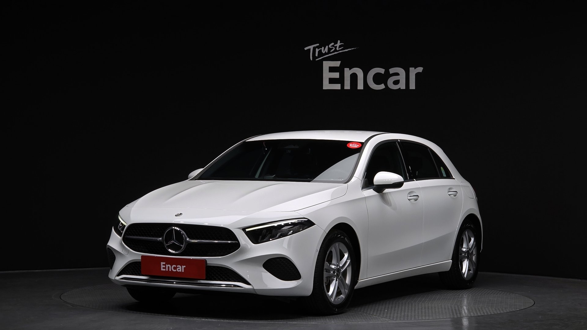 MERCEDES-BENZ A-CLASS - View 1
