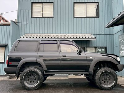 TOYOTA LAND CRUISER 80 - 5