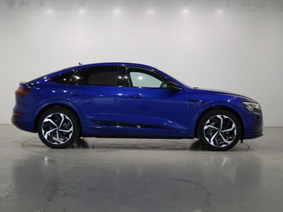 AUDI Q8 SPORTBACK E-TRON - 4