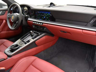 PORSCHE 911 - 10