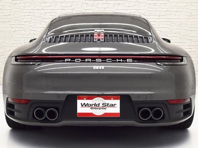 PORSCHE 911 - 4