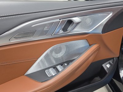 2025 BMW 8 SERIES 缩略图 31
