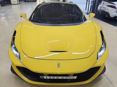 FERRARI F8 SPIDER - 3