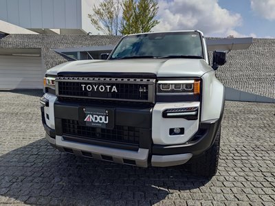 TOYOTA LAND CRUISER 250 - 6