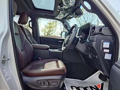 TOYOTA LAND CRUISER 250 - 10