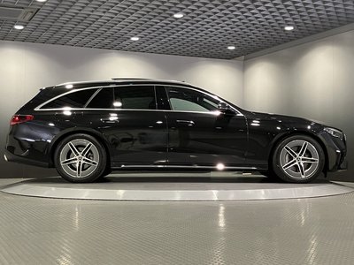 MERCEDES-BENZ E-CLASS - 10