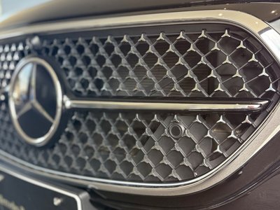 MERCEDES-BENZ E-CLASS - 10
