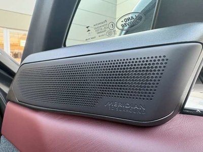 2025 LAND Rover RANGE ROVER SPORT photo 10