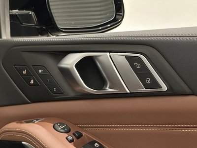 2024 BMW X5 — миниатюра 16