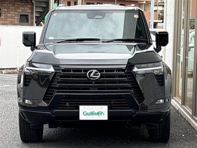 صورة مصغرة 18 لـ 2025 Lexus GX