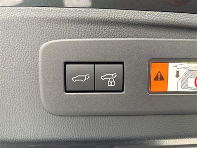 صورة مصغرة 32 لـ 2025 Lexus GX