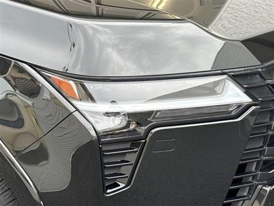 صورة مصغرة 16 لـ 2025 Lexus GX