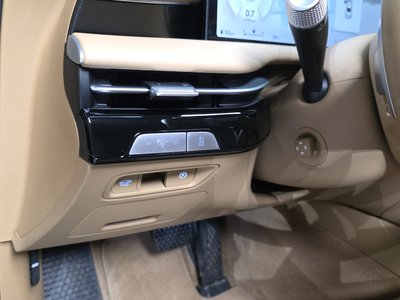 2024 Genesis G80 (RG3) thumbnail 28