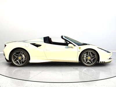 صورة 4 لـ 2021 Ferrari F8 SPIDER