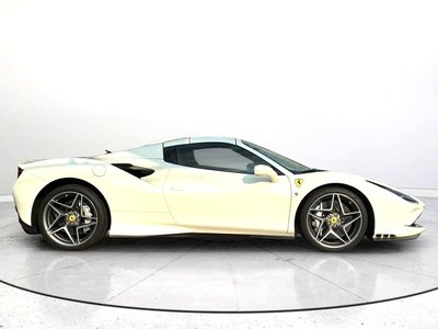صورة 5 لـ 2021 Ferrari F8 SPIDER