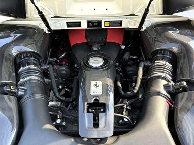 صورة مصغرة 21 لـ 2021 Ferrari F8 SPIDER