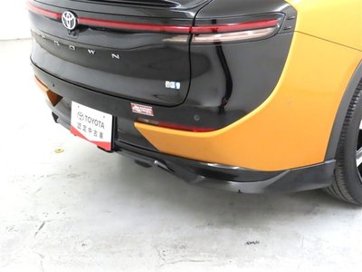 TOYOTA CROWN CROSSOVER - 8