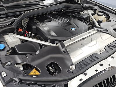 2022 BMW X4 photo 7