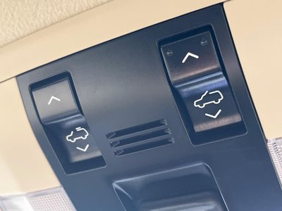 2022 Toyota LAND CRUISER PRADO 缩略图 30