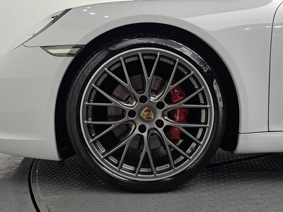 PORSCHE 911 - 6