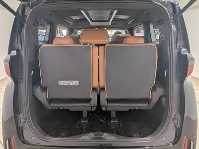 صورة مصغرة 13 لـ 2023 Toyota VELLFIRE
