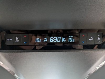 صورة مصغرة 41 لـ 2023 Toyota VELLFIRE