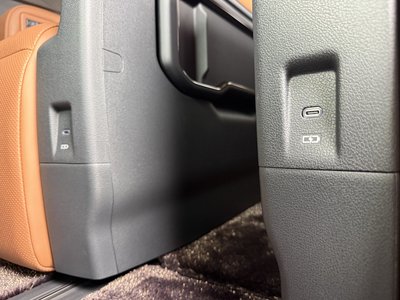 صورة مصغرة 38 لـ 2025 Toyota VELLFIRE