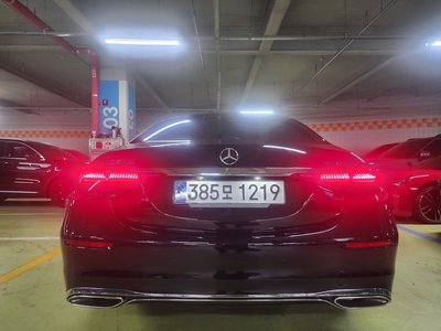 2023 Mercedes-BENZ S-CLASS photo 2