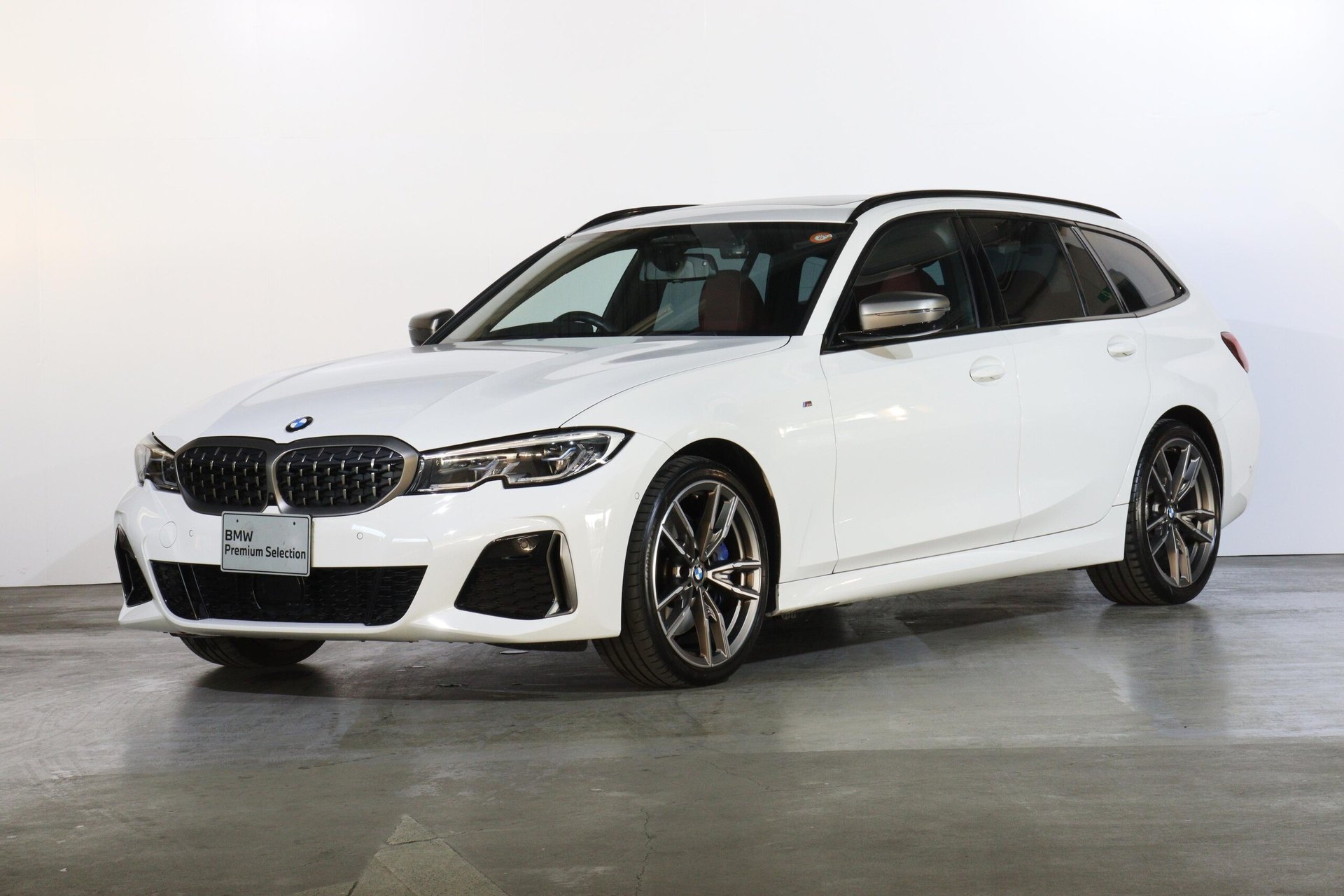 BMW 3 SERIES TOURING - View 1