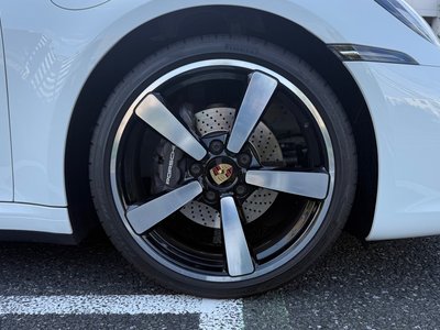 PORSCHE 911 CARRERA - 7