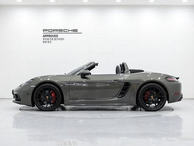 صورة 7 لـ 2019 Porsche 718
