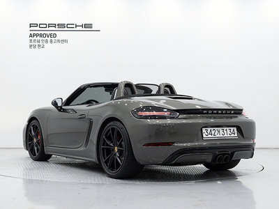 صورة 5 لـ 2019 Porsche 718