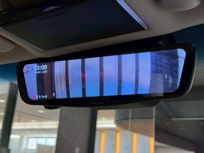 TOYOTA LAND CRUISER 300 - 4